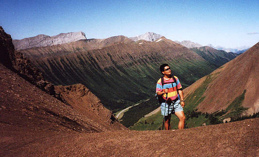 Gotta love that shirt!