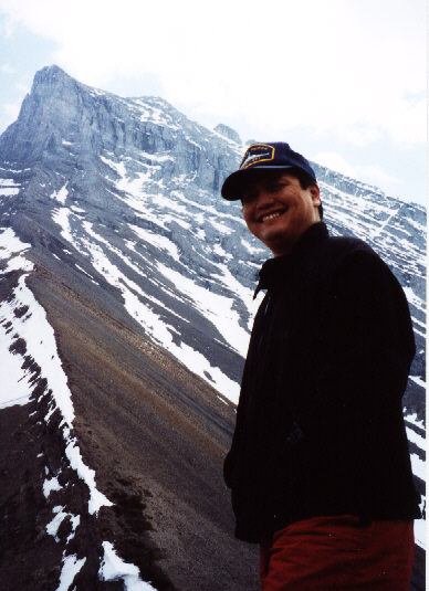 See the top of the peak behind me?  I've been there!