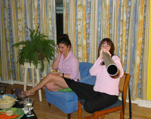 Big enough for ya, Dolly?