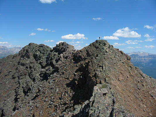 Another 10 minutes to the summit from here.