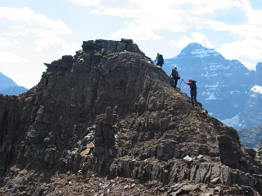 A somewhat tedious descent to follow...