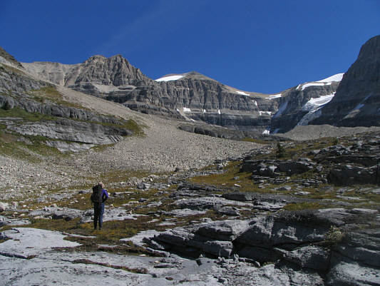 We should have camped near here.  There is actually a good reliable source of water near here which we missed on the way up.