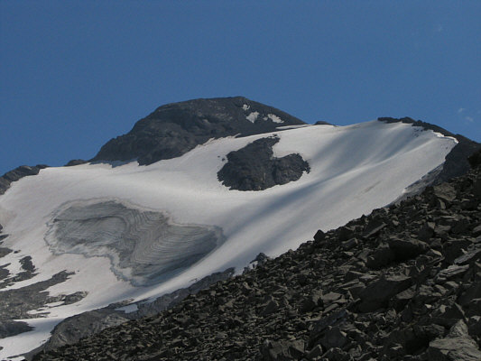 Dave and I kept eyeing that glacier the whole way up...