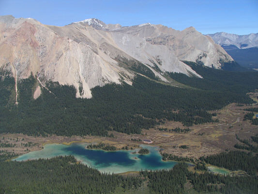 I think the snowy peak at centre is Mount Drummond.