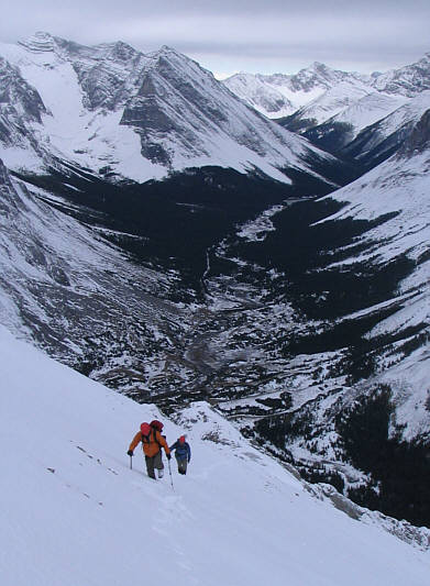 If you look closely, you can also spot Elbow Lake.