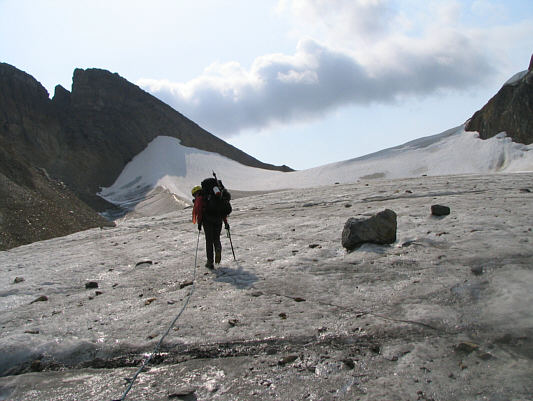 Further up, Eddie actually put her foot into a narrow crevasse.