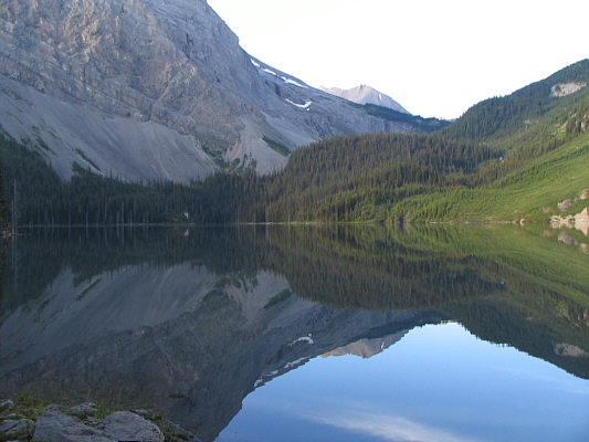 Dave calls the undulating, deadfall-choked trail around the lake "The Steeplechase"--an apt description.