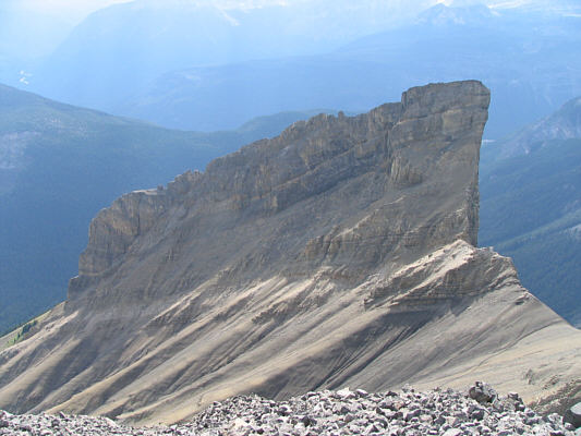 Looks like a difficult climb...