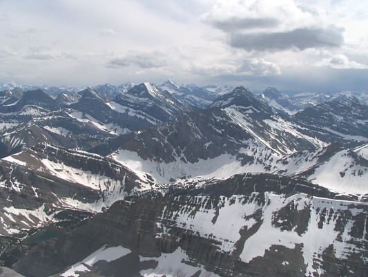 Can you pick out Mounts Joffre and Sir Douglas?