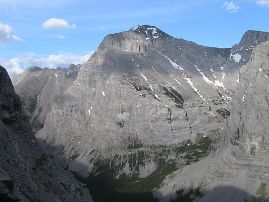 I wonder how many golf balls are strewn around Mount Kidd.