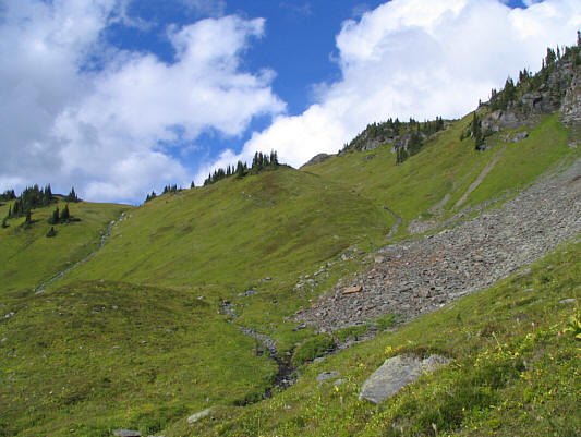 Keystone Peak (not visible here) is just over the rise on the left.