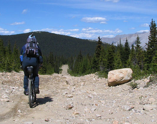 38 minutes from summit to bike; 34 minutes to the trail head from here!