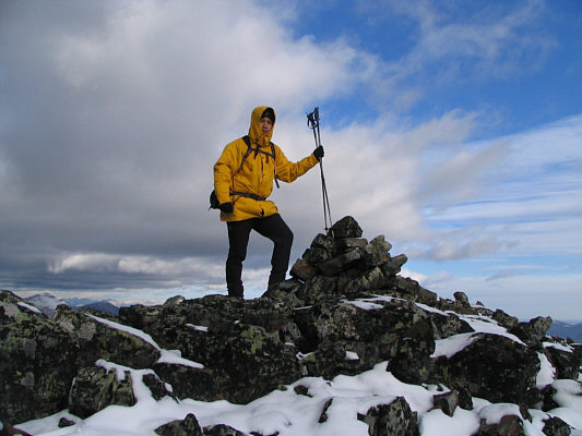 Bob's GPS gives this summit an elevation of 2492 metres.