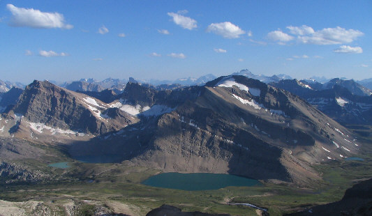 This area definitely warrants a longer visit.