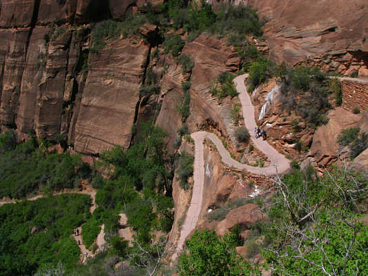 The trail is exceedingly popular; you'll see all types of people here!