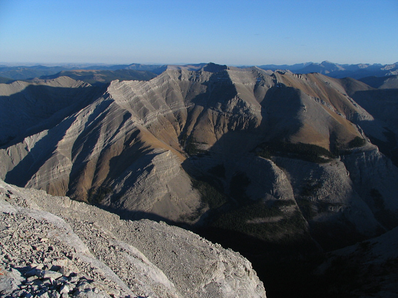 You should also be able to spot Nihahi Ridge in behind.