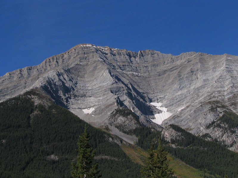 Hard to believe that 8 hours later I was tempted to descend this face!