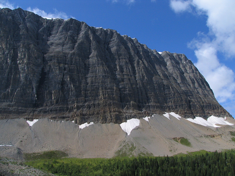 The Rockwall is difficult to photograph in its entirety.