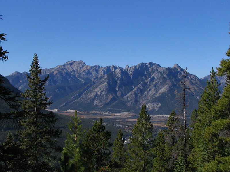 If you look closely, you can even spot Mount Edith and Mount Louis.
