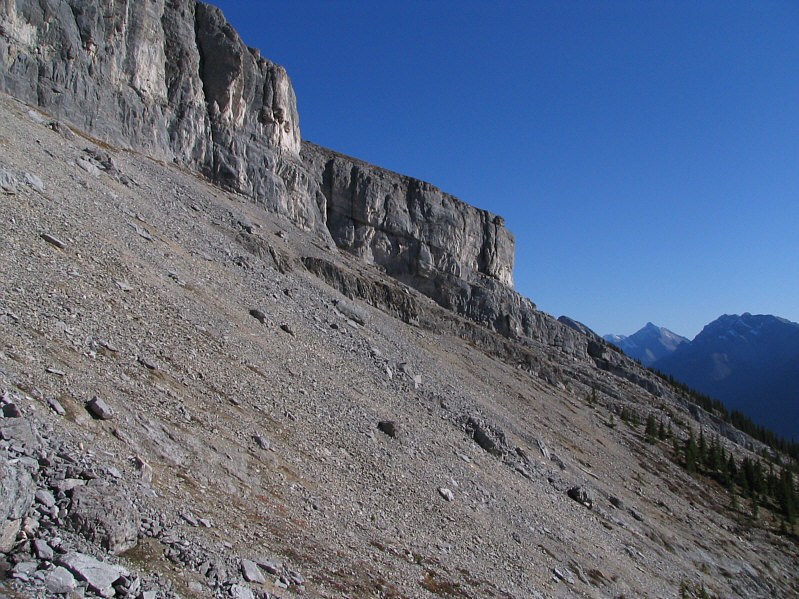 The trail is a little hard to spot, but it's worth finding to make the traverse simpler.