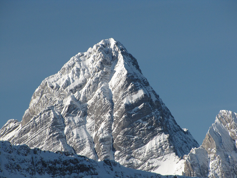 Looks kinda like K2, doesn't it?