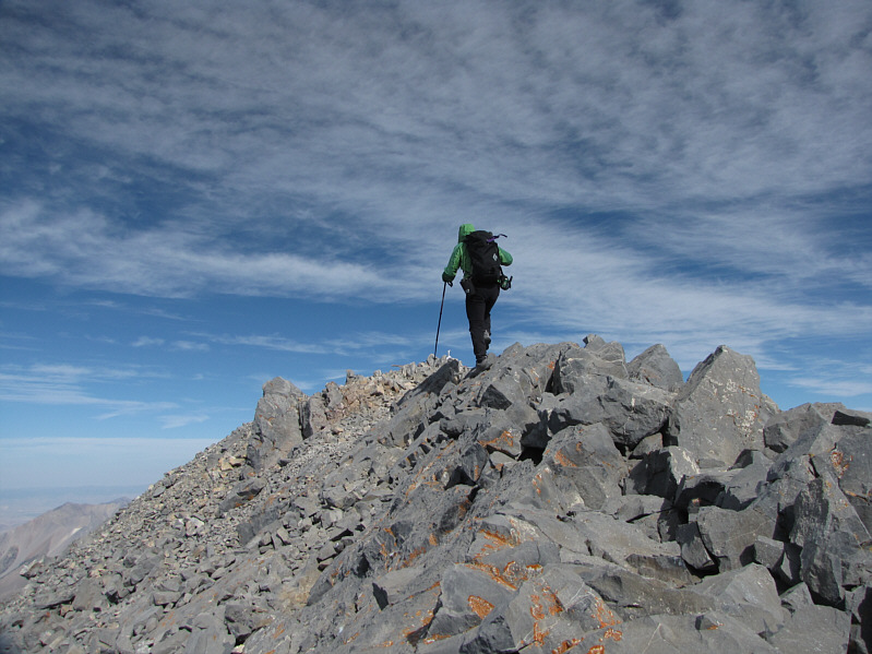 The ascent (7.15 km one-way, 1580 m) took me 5 hours 18 minutes.