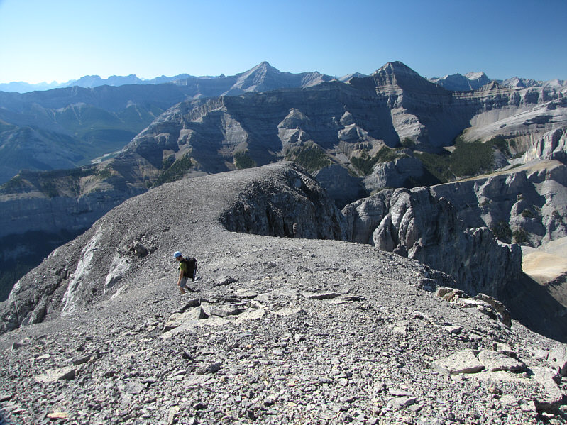 The weather was superb on this day. And no haze too!