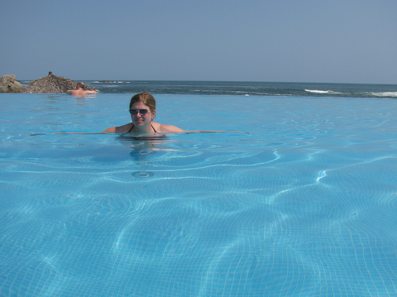 The pool doesn't quite have that "infinity" effect.