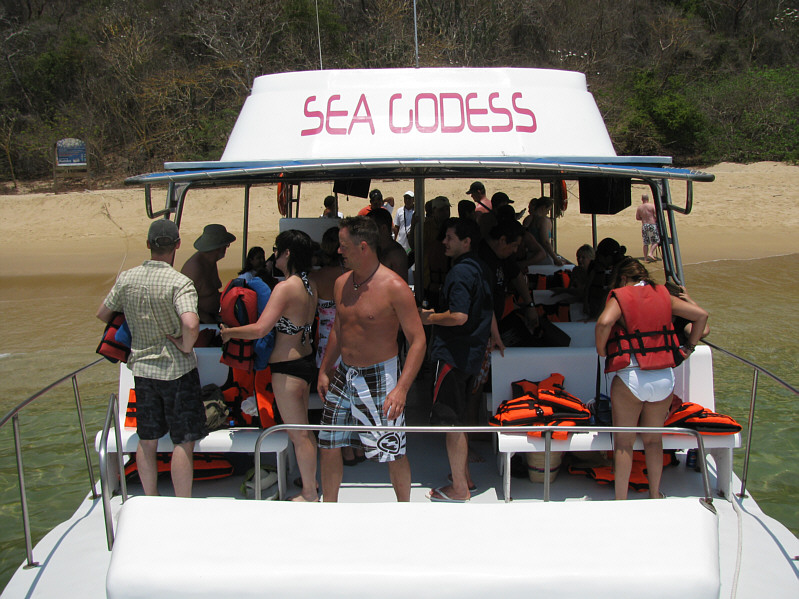 Time to practice snorkeling, amigos!