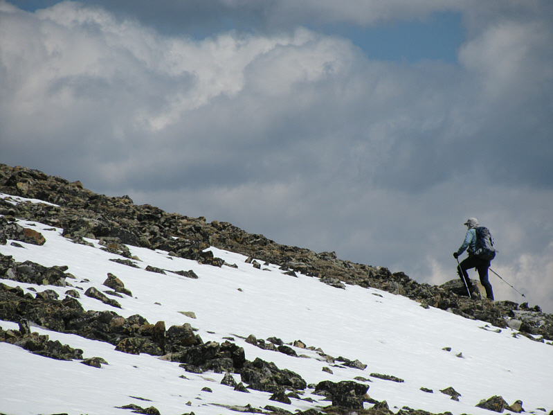 Actual scrambling on Isola Peak is hard to find.
