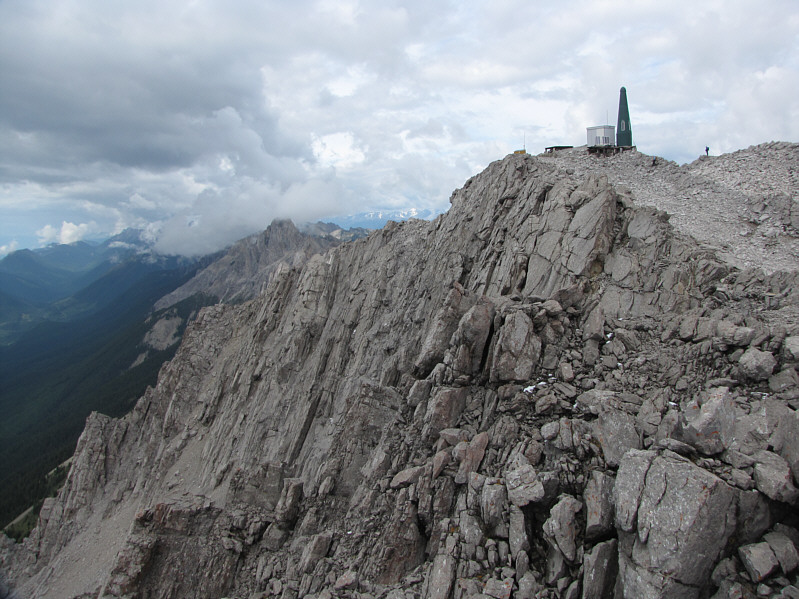 It's about a 300-metre ascent from Kindersley Summit.