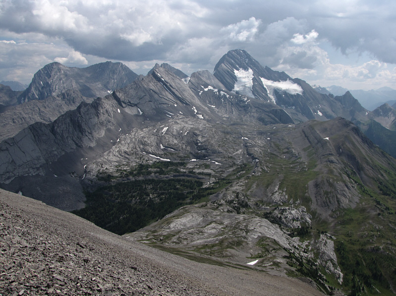 I'd like to explore South Burstall Pass the next time I come here.