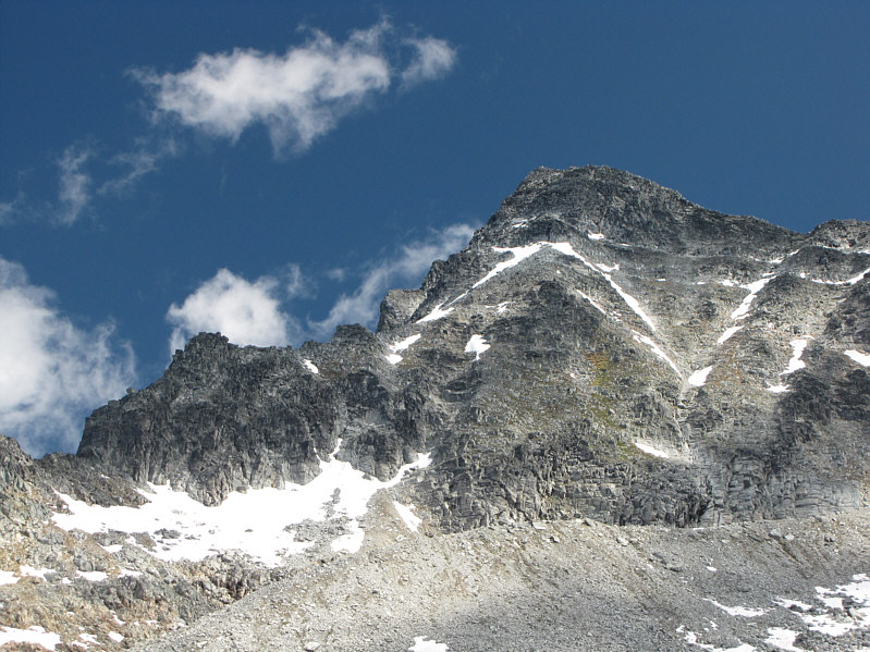 There may be other feasible routes on the southwest face, but I'm not going back to find out!