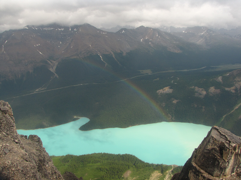 In lousy weather, it's very uplifting to see a rainbow.