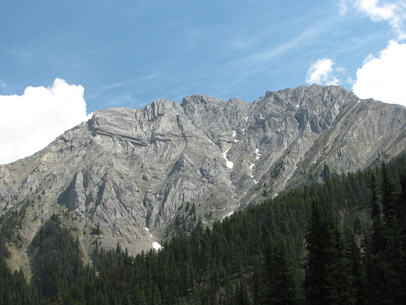 If you use your imagination, you might be able to see an Indian head or face...