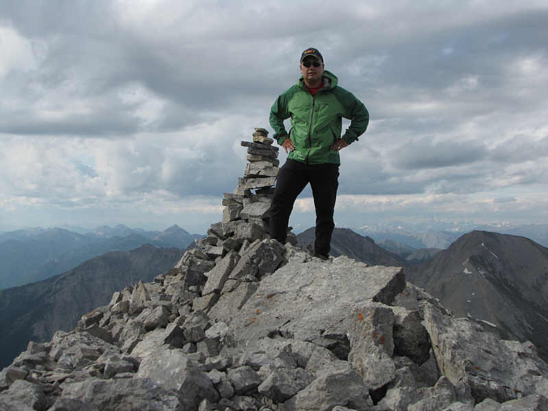 2689 metres according to my GPS.