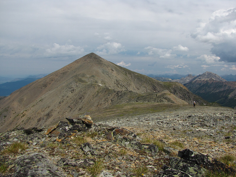 It takes a "skilled route finder" to continue on to Teepee Mountain!