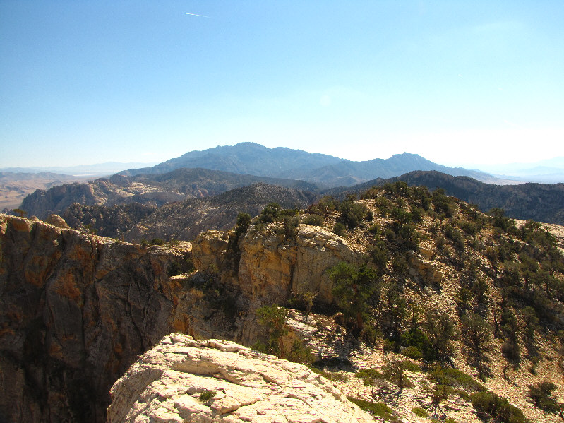 Potosi Mountain was the site of the 16 JAN 42 plane crash that killed actress Carole Lombard.
