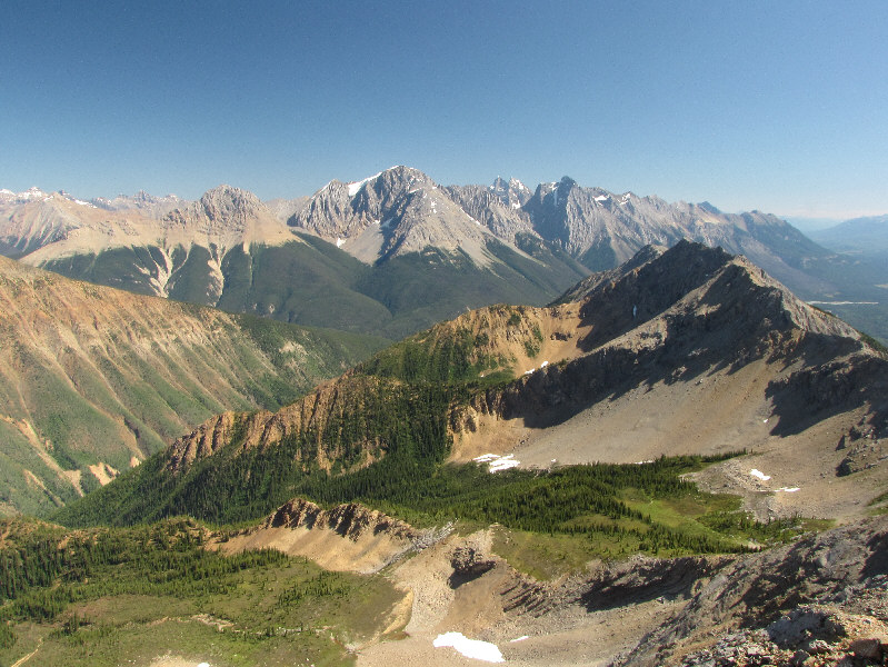 It was very satisfying to look toward GR232803 where I had stood defeated two years before.