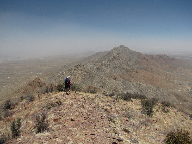 There are a few steep sections along the ridge.
