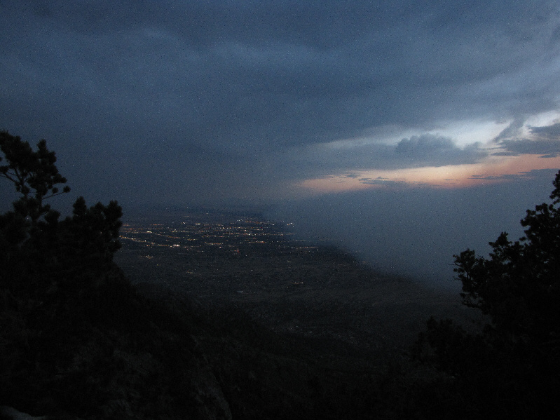 Remember that 1980 movie, "The Fog"? Six must die...