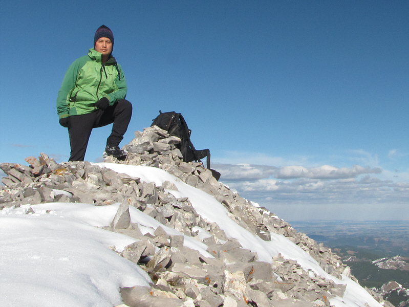 Despite some digging around, I couldn't find a register.