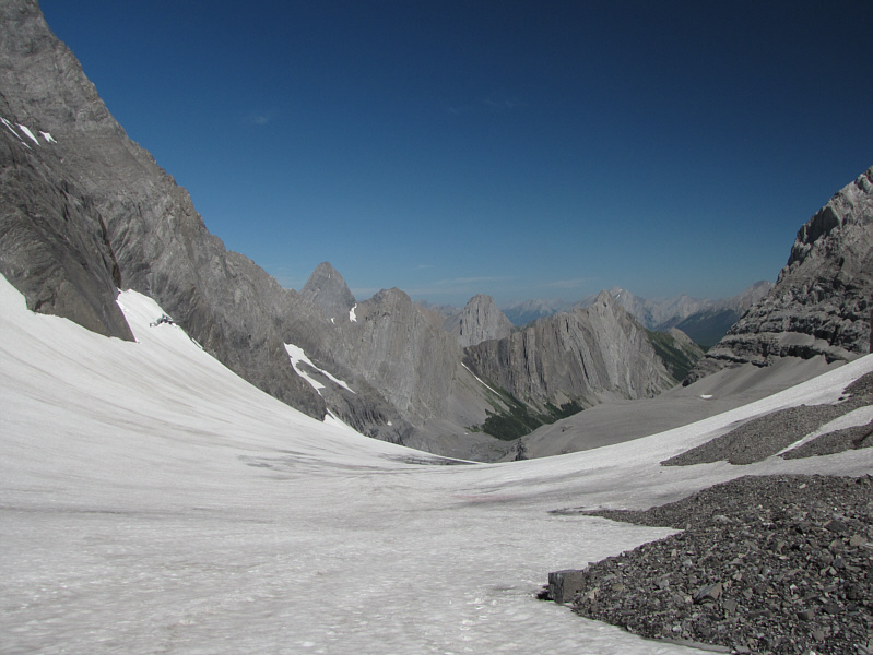 Don't know if I would ever hike back up here, but I might consider skiing this...