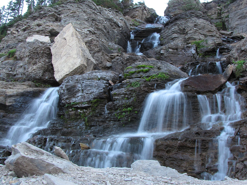 With all the tourists gone, this was an ideal time to snap some photos.
