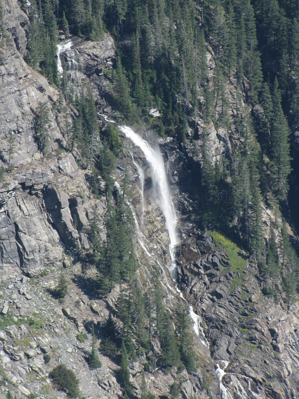 It's about a 370-metre drop between the two lakes.