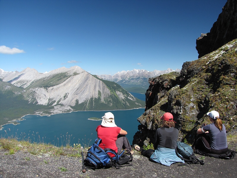 There's nothing sexier than the sweaty backs of women!