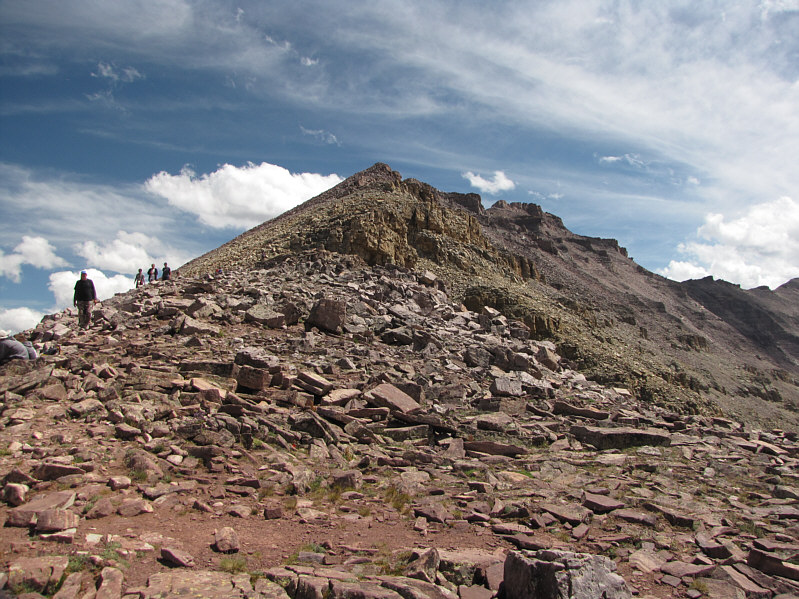 It's about another 250 vertical metres to the summit from here.