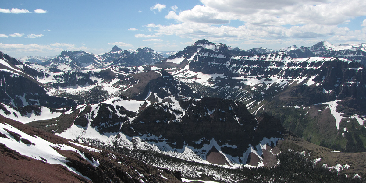 H1 also has a double summit, but I didn't bother tagging the other one.