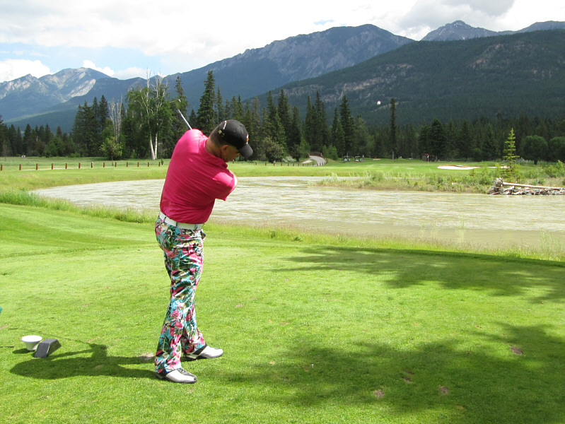 Ol' Man River, dat Ol' Man River...