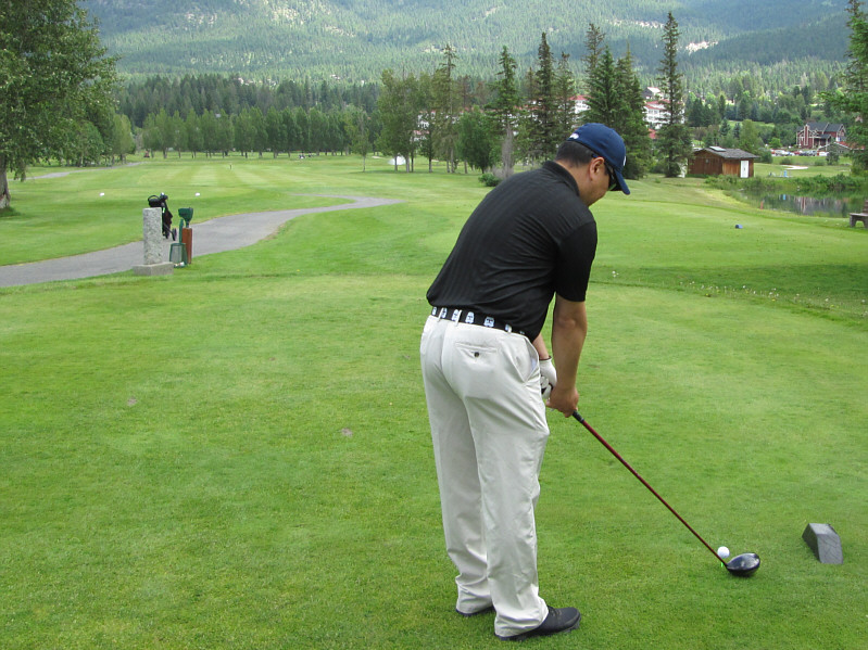 Aiming a bit left to compensate for my dreaded slice!